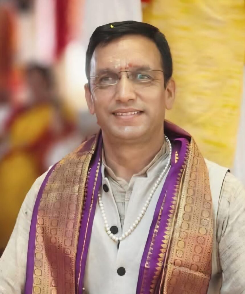 श्रावण में क्यों विशेष प्रिय है भगवान शिव की आराधना? जानिए जलाभिषेक, रुद्राभिषेक और शिवभक्ति का आध्यात्मिक महत्व-Newsnetra 3 56cea866 6ebb 4eb5 9005 6d1fe149465b