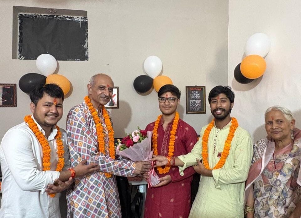 देहरादून में डिजिटल योर लाइफ की नई शाखा का भव्य शुभारंभ, स्थानीय व्यवसायों को मिलेगा आधुनिक डिजिटल समाधान-Newsnetra 6 934fad0f e3e4 4246 b056 c6b8d1796c3b