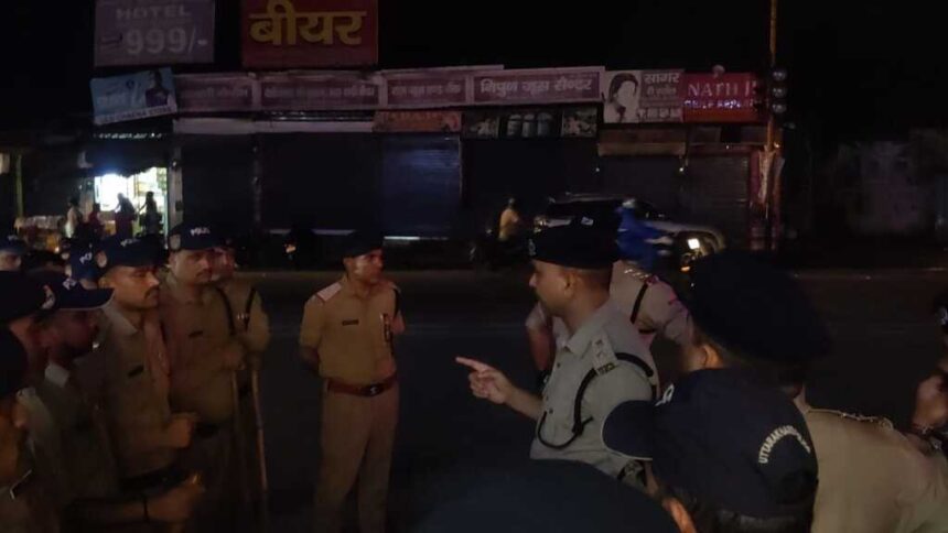 प्रेमनगर में पुलिस का हॉस्टल-पीजी चेकिंग अभियान, 4 संचालकों को नोटिस; 4 युवक हिरासत में-Newsnetra 9 IMG 20260822 WA0063