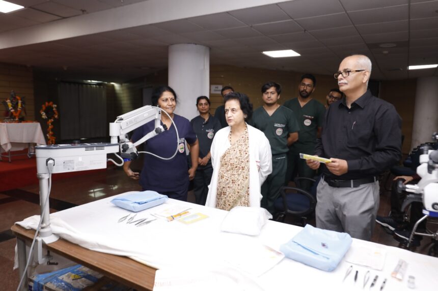World Plastic Surgery Day पर एम्स ऋषिकेश में माइक्रोवैस्कुलर सर्जरी वर्कशॉप, विशेषज्ञों ने सिखाई आधुनिक तकनीक-Newsnetra 5 WhatsApp Image 2026 08 10 at 6.03.46 PM51