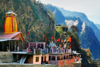 Yamunotri under banner image