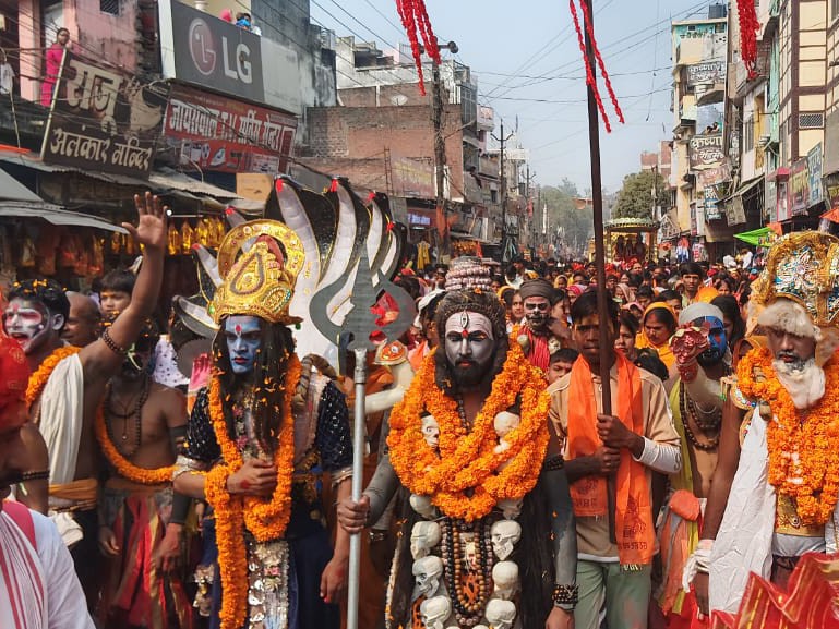देहरादून में निकली भोले की भव्य बारात, अद्भुत नजारा देख दंग रह गए लोग-Newsnetra 3 bd44090d 7997 4db7 b185 af7f0ec4dcdf 1771151050457