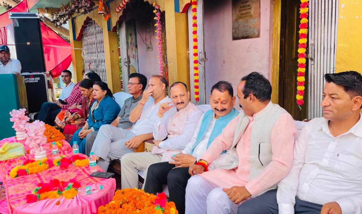 पौराणिक परंपरा और पर्यटन का संगम बना “बेलक जौराई बुग्याल पर्यटन मेला-2026”: पूर्व विधायक विजयपाल सजवाण ने किया प्रतिभाग-Newsnetra 10 c5d66774 cb49 4bee 9eef 7057fa42c31a