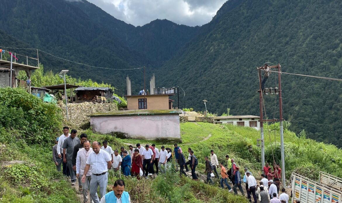 पौराणिक परंपरा और पर्यटन का संगम बना “बेलक जौराई बुग्याल पर्यटन मेला-2026”: पूर्व विधायक विजयपाल सजवाण ने किया प्रतिभाग-Newsnetra 8 cc9db7fc 6064 40d3 8a01 4df5afae5294