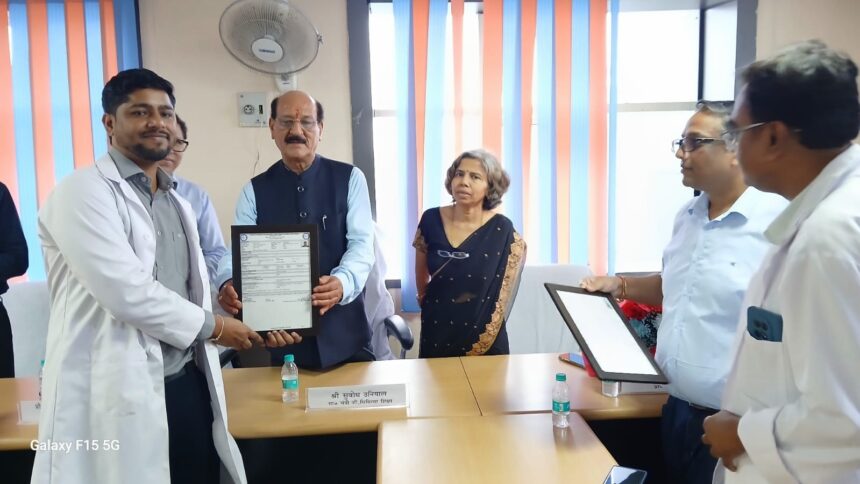 देहरादून मेडिकल कॉलेज को मिली बड़ी सौगात! 12 बेड का कार्डियोलॉजी विंग और नया इमरजेंसी वार्ड शुरू-Newsnetra 3 img 9989 2