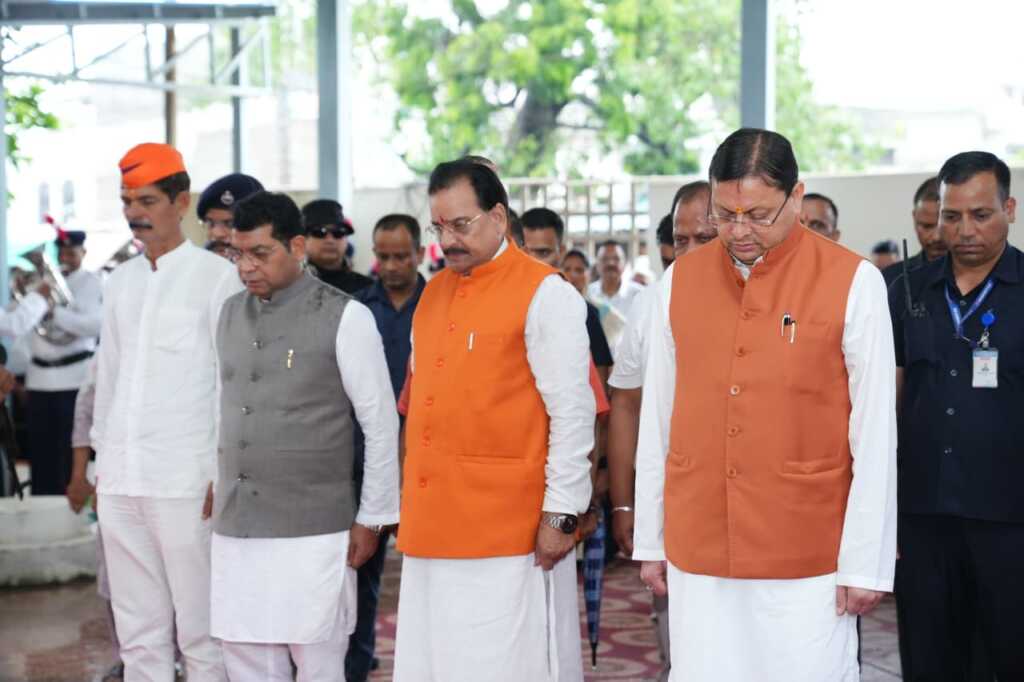 खटीमा गोलीकांड के शहीदों को मुख्यमंत्री धामी ने दी श्रद्धांजलि, बोले- बलिदान से बना है उत्तराखंड-Newsnetra 18 IMG 20260902 WA0055