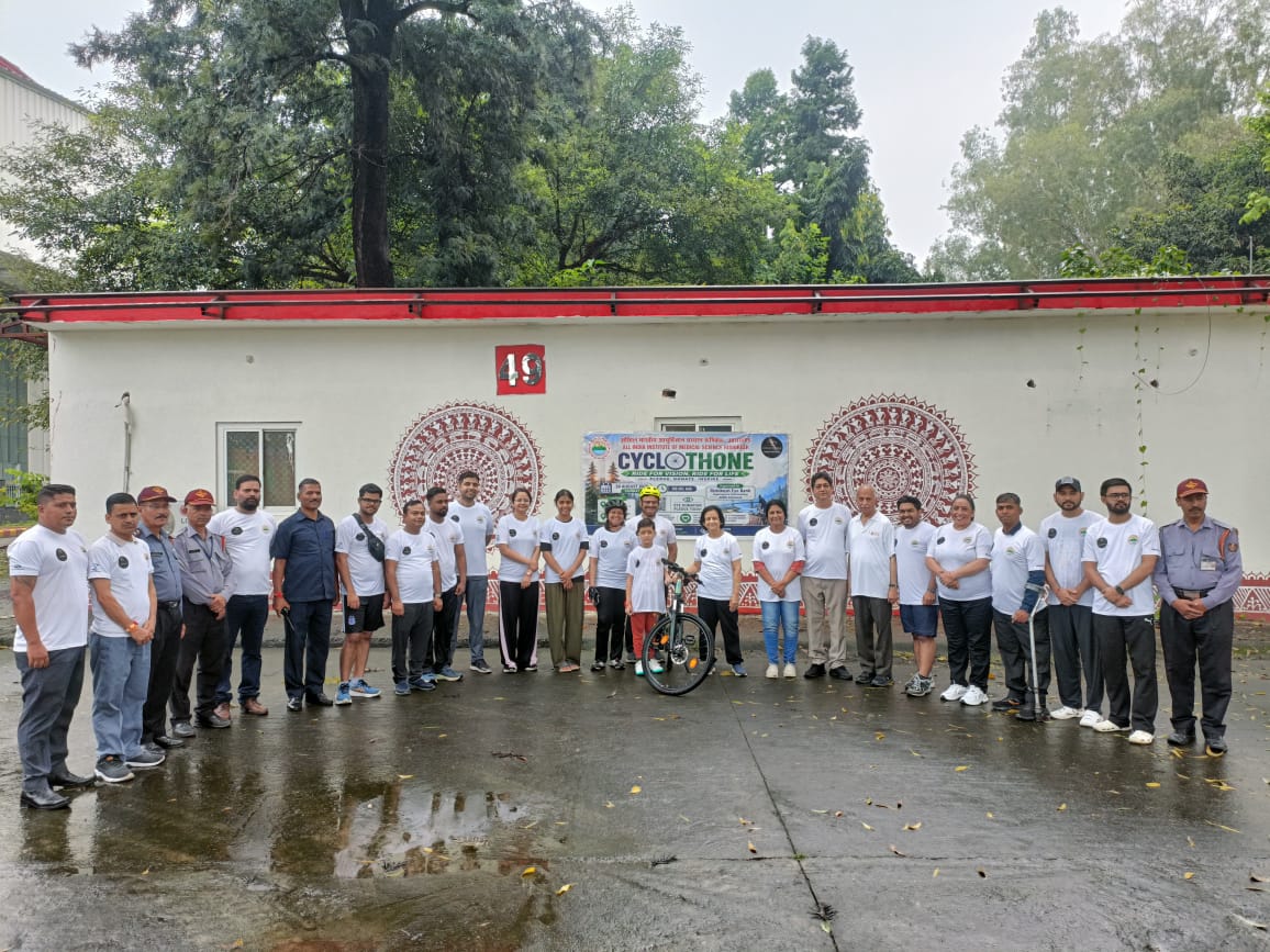 ‘नेत्रदान महादान’ का संदेश लेकर AIIMS ऋषिकेश में साइक्लोथॉन, 75 से अधिक साइकिल सवारों ने लिया हिस्सा-Newsnetra 6 WhatsApp Image 2026 08 31 at 11.33.06 PM