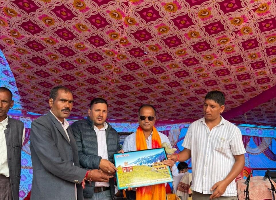 कुश कल्याण पर्यटन एवं पर्यावरण उत्थान मेले में शामिल हुए डॉ. चंडी प्रसाद भट्ट, बोले- पर्यटन विकास से युवाओं को मिलेगा रोजगार-Newsnetra 18 c59a12cd 59f2 4d26 9eaa 3c4468a2a6f6