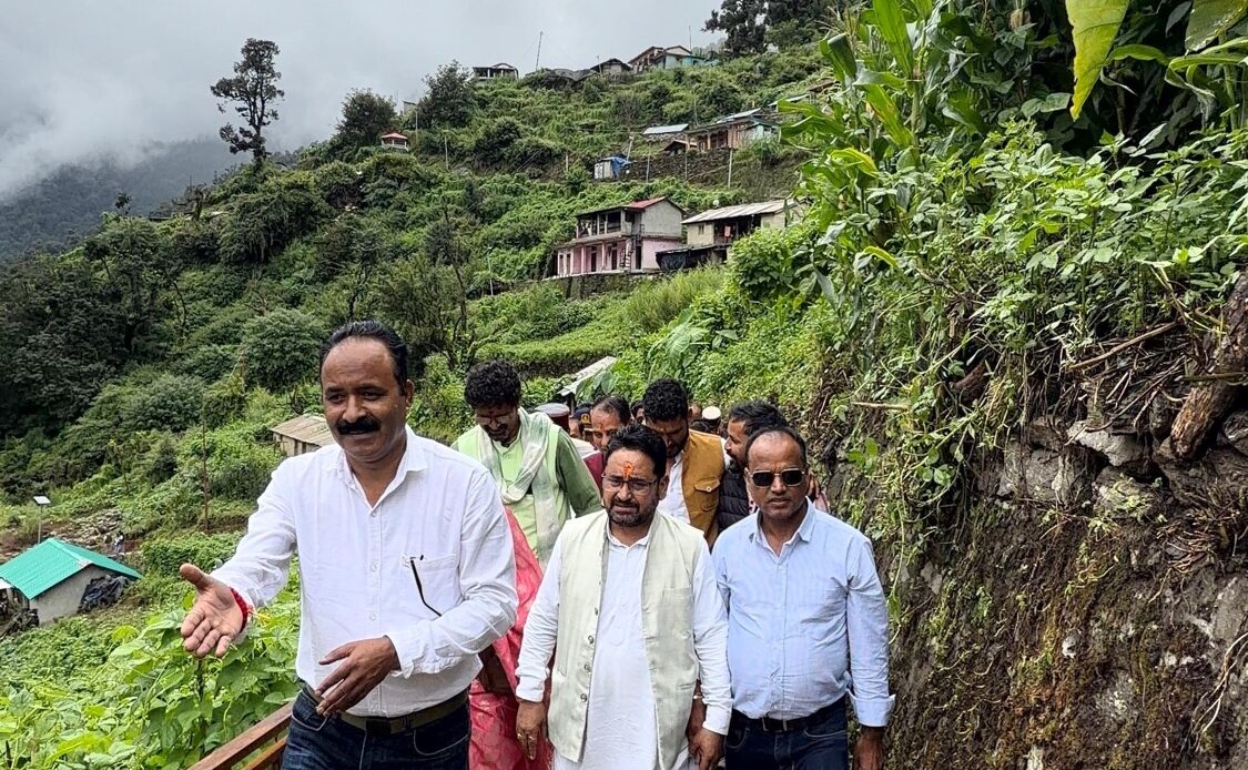 कुश कल्याण पर्यटन एवं पर्यावरण उत्थान मेले में शामिल हुए डॉ. चंडी प्रसाद भट्ट, बोले- पर्यटन विकास से युवाओं को मिलेगा रोजगार-Newsnetra 4 e5ddbfb3 45e9 4e8a bc84 10d54d32473d 1
