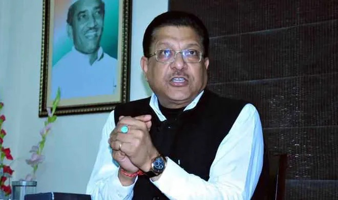 महंगाई ने तोड़ी कमर, अब UPI पर 0.4% चार्ज की मार - जनता का खून चूस रही मोदी सरकार: सूर्यकांत धस्माना-Newsnetra 3 img 0787
