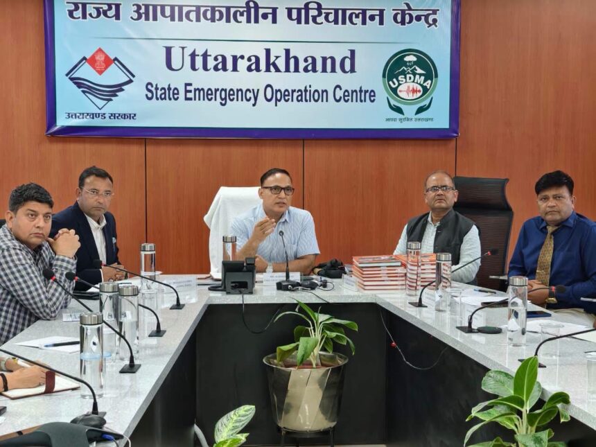 उत्तराखंड में आपदा प्रबंधन प्रशिक्षण को मिलेगा व्यापक विस्तार, हर जिले में तैयार होंगे 10 मास्टर ट्रेनर; NIDM के सहयोग से बनेगा वार्षिक प्रशिक्षण कैलेंडर-Newsnetra 3 img 0895