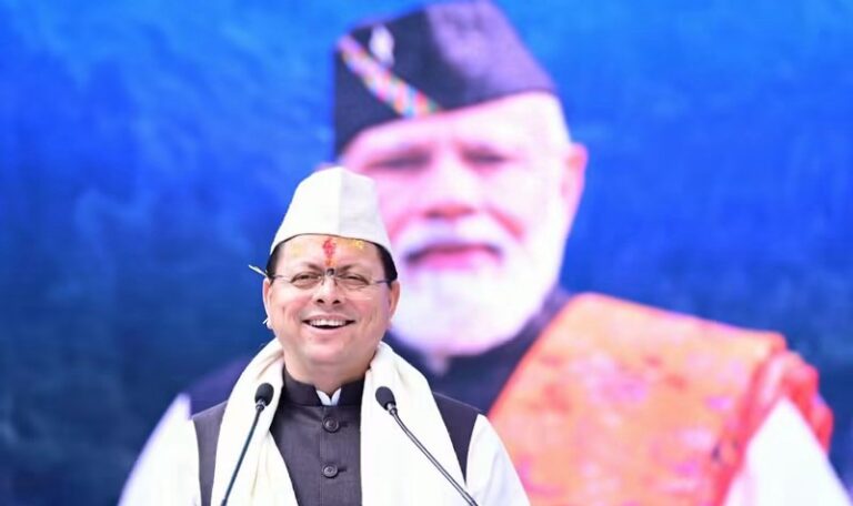 बदरीनाथ धाम में गूंजा देवभूमि की संस्कृति का रंग, ‘देवभूमि कल्चरल फेस्टिवल-2026’ का मुख्यमंत्री धामी की मौजूदगी में हुआ समापन-Newsnetra 4 img 0919