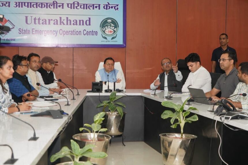 उत्तराखंड में फंसे 179 ट्रेकर्स-माउंटेनियर्स का रेस्क्यू ऑपरेशन, मुख्यमंत्री धामी ने खुद संभाली कमान; 8 हेलीकॉप्टर तैनात-Newsnetra 3 img 1132 1