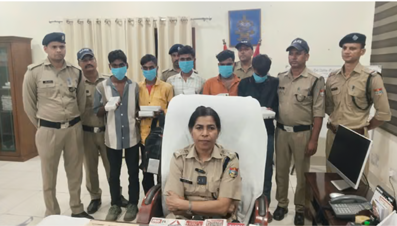 ‘हमारे मामा टीटी हैं’ कहकर यात्रियों से ठगी, GRP ने पांच आरोपियों को किया गिरफ्तार-Newsnetra 6 Screenshot 2026 10 14 212323