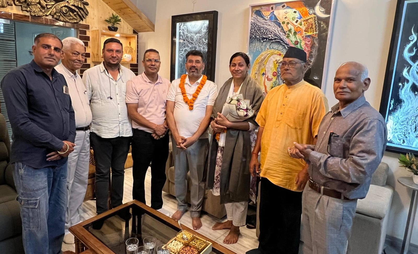 राष्ट्रपति के हाथों राष्ट्रीय कला पुरस्कार पाकर पूजा राजपूत ने बढ़ाया उत्तराखंड का गौरव-Newsnetra 15 WhatsApp Image 2026 10 23 at 1.55.50 PM
